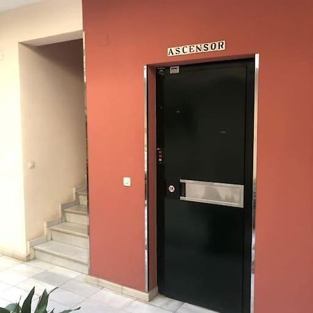 Sevilla San Bernardo Apartamento Luaran gambar