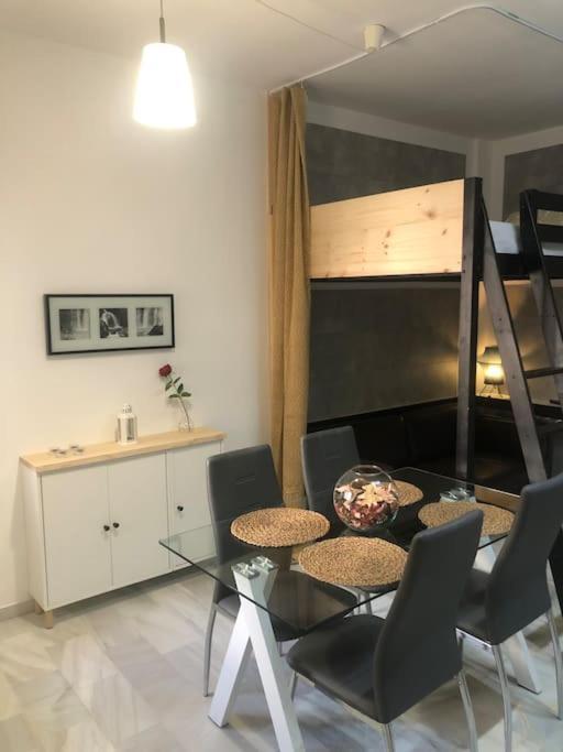 Sevilla San Bernardo Apartamento Luaran gambar