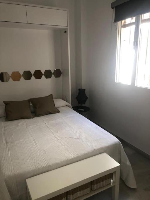 Sevilla San Bernardo Apartamento Luaran gambar