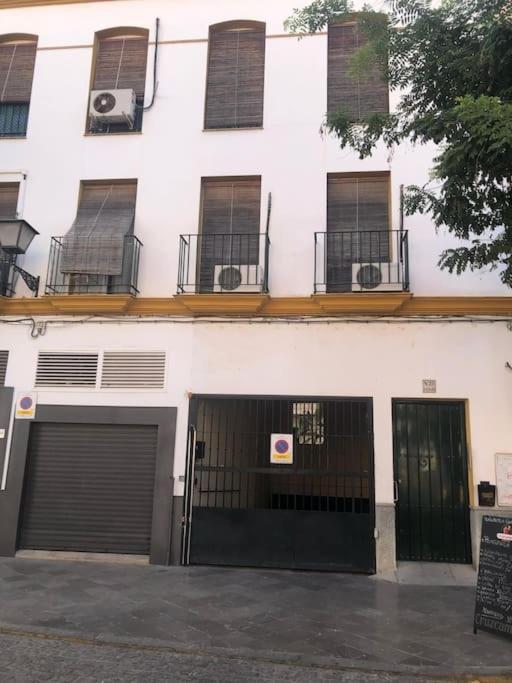 Sevilla San Bernardo Apartamento Luaran gambar